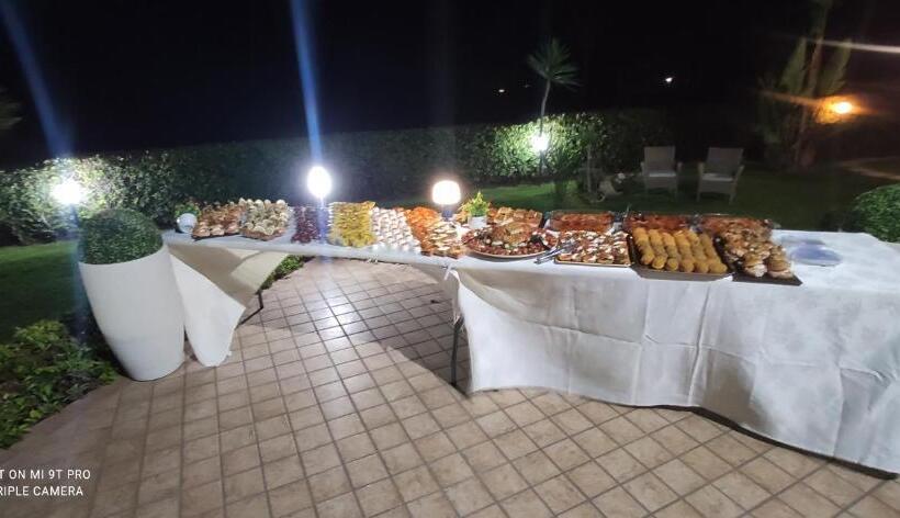 پانسیون Guest Room Perla Marina