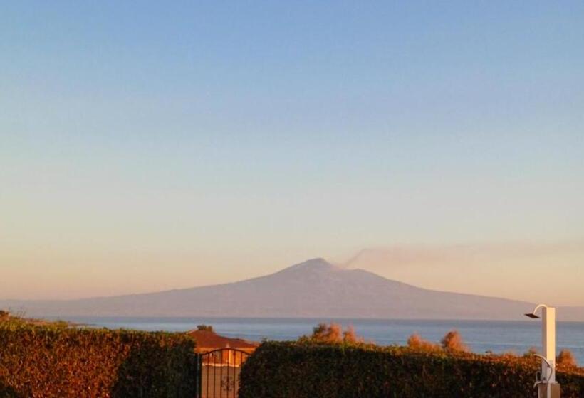 پانسیون Guest Room Perla Marina