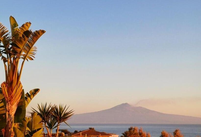 پانسیون Guest Room Perla Marina