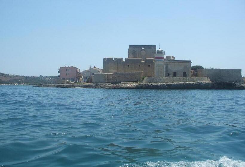 پانسیون Guest Room Perla Marina