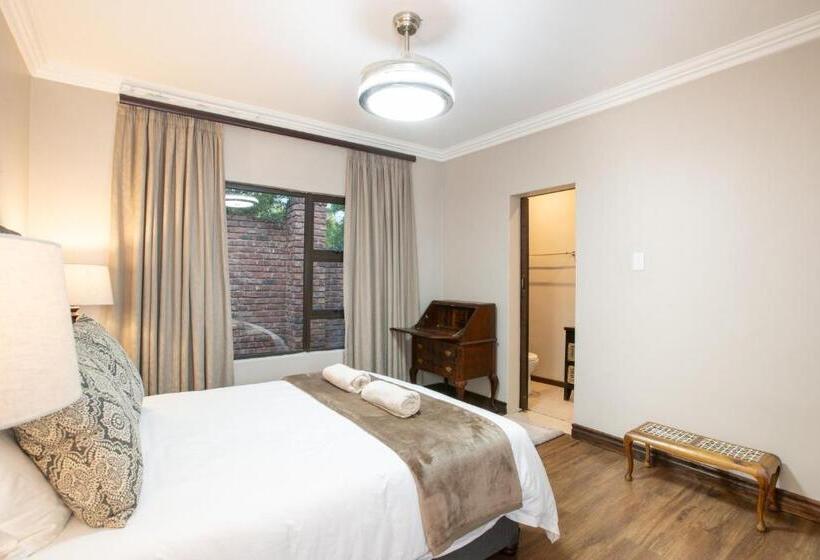 פנסיון Guesthouse Fort Knox