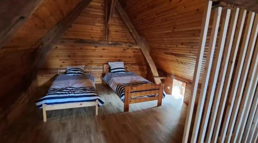 بنسيون L écrin Atypique De Carlux : Confort Pour 8