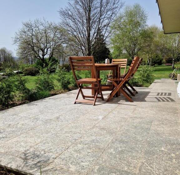 بنسيون L Oasi Amena   Camera Salvia