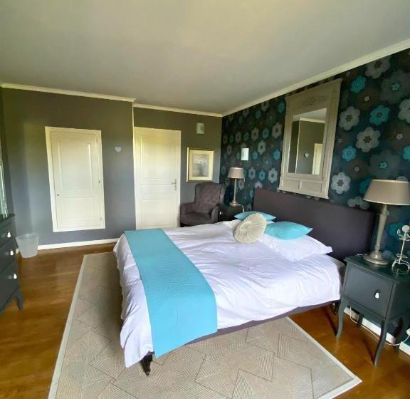 פנסיון Mas De Jouas