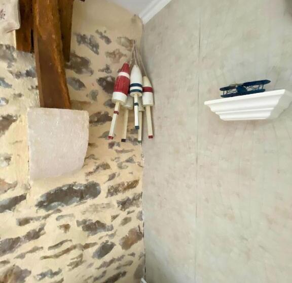 פנסיון Mas De Jouas