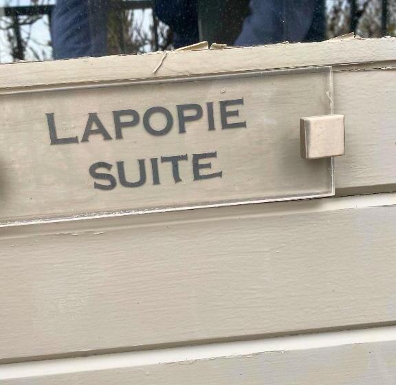 פנסיון Mas De Jouas