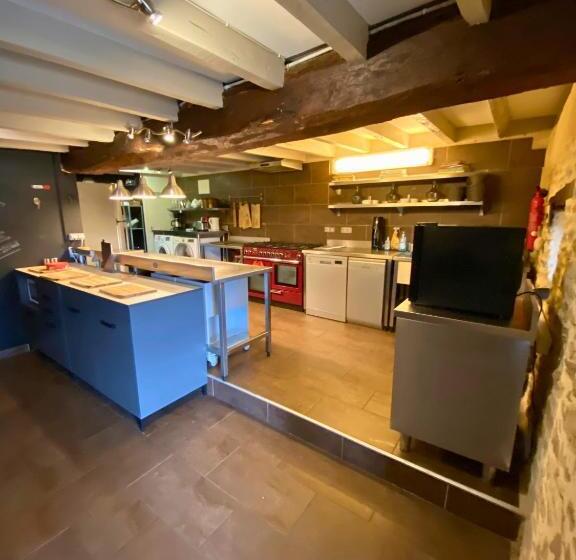 פנסיון Mas De Jouas