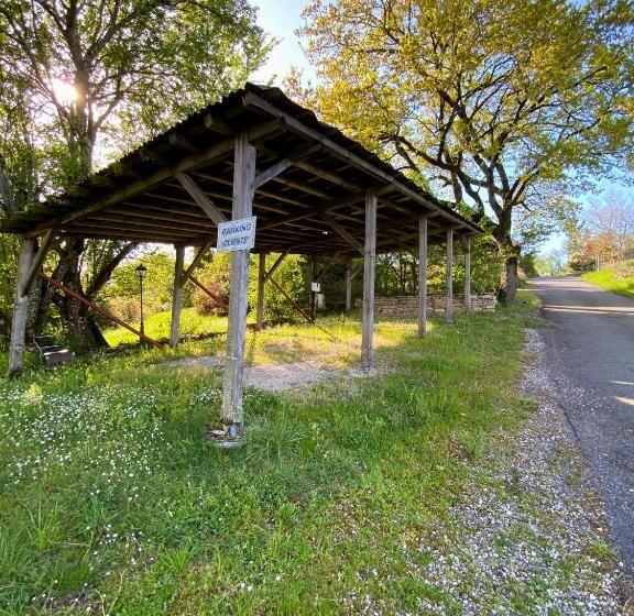 Пансион Mas De Jouas