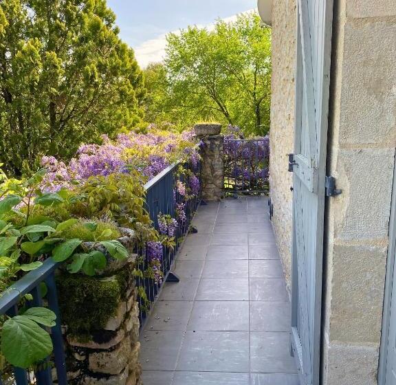 Пансион Mas De Jouas