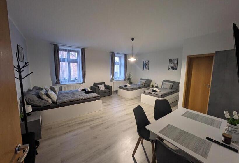 Пансион Penzion Grand Nymburk