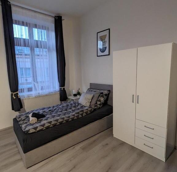 Пансион Penzion Grand Nymburk