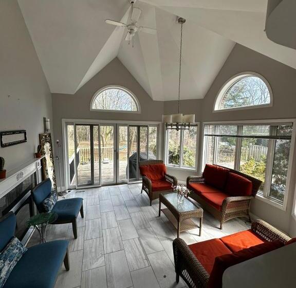 بنسيون Presidential Suite At Woodstock Villa For 3 5 Members P4c