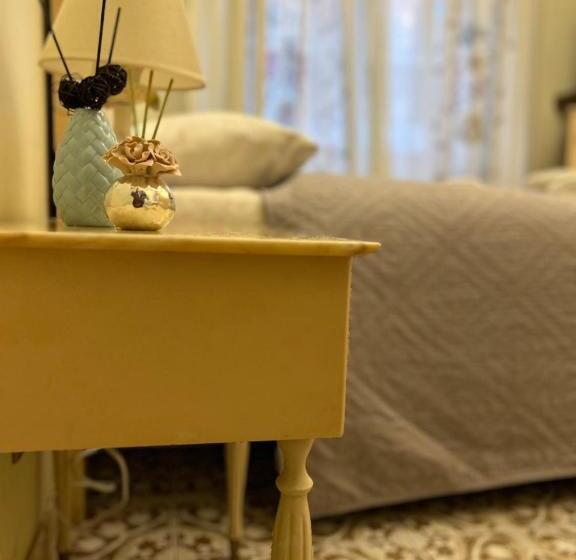 膳宿费 Seaside Rooms Near Villa Of Caravaggio