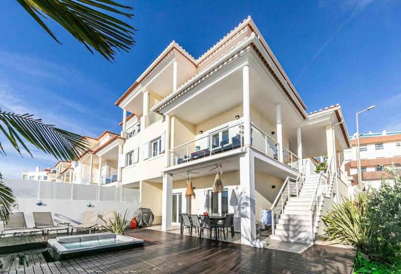 پانسیون Vibing & Liming Ericeira