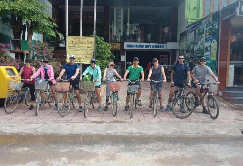 Phong Nha Jasmine Hostel & Roof Top Bar