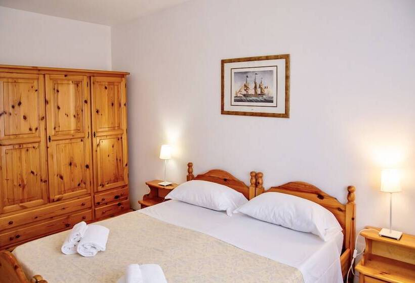 Residence Just 150 Mt From The Beach