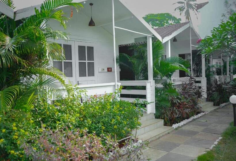 Sandwood Beachfront Resort