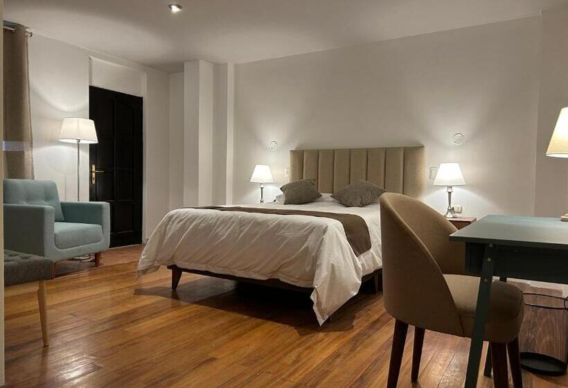 فندق صغير Habitaciones La Casona