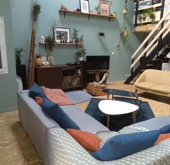 مبيت وإفطار Au 7 Ter