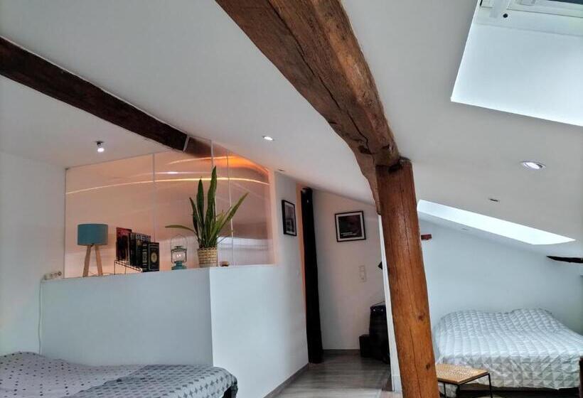 مبيت وإفطار Au 7 Ter