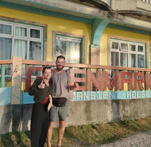 تختخواب و صبحانه Glenmark S Homestay