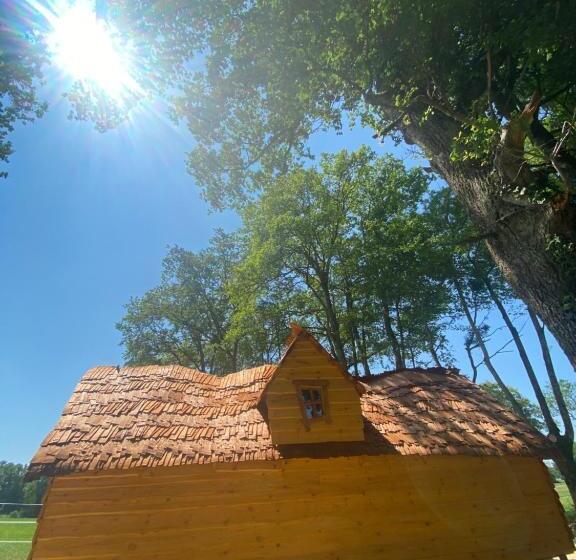 مبيت وإفطار La Cabane Enchantée Des Eternelles