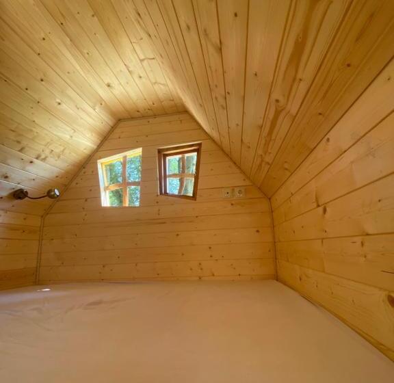 مبيت وإفطار La Cabane Enchantée Des Eternelles