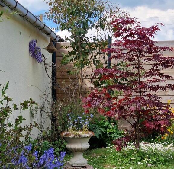 ベッドアンドブレックファースト La Canadienne