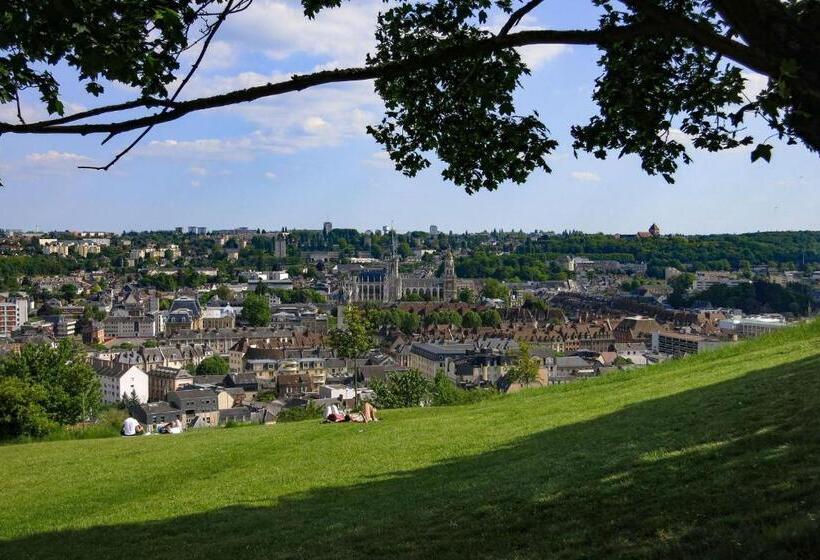 ベッドアンドブレックファースト La Canadienne