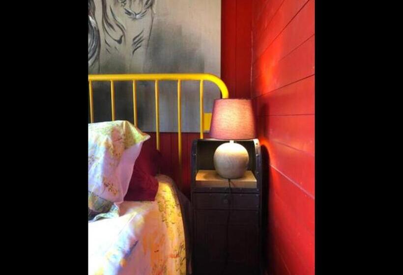 Bed and Breakfast Les Containers