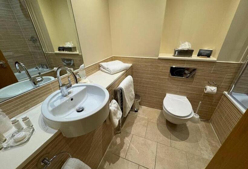 تختخواب و صبحانه Nolansbed