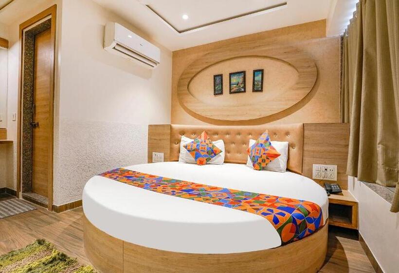 Fabhotel Kingsway