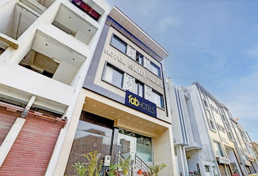 Fabhotel Smr