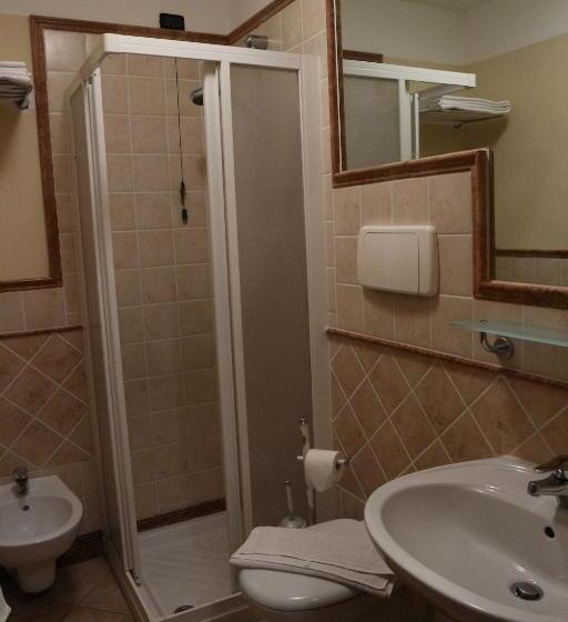 فندق Agritur Calvola