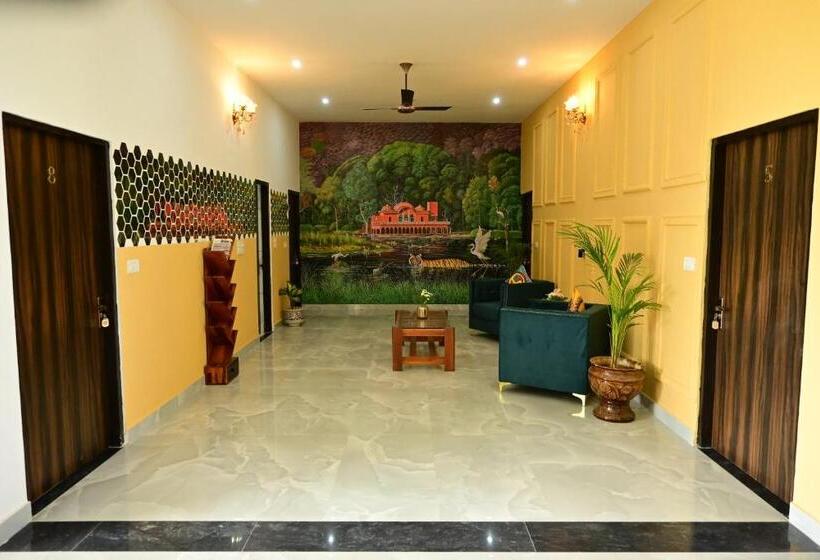 فندق Aijasvan Resort