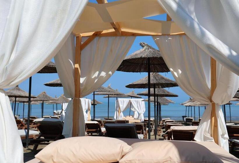 酒店 Aria Beach Resort By Hana Turismo