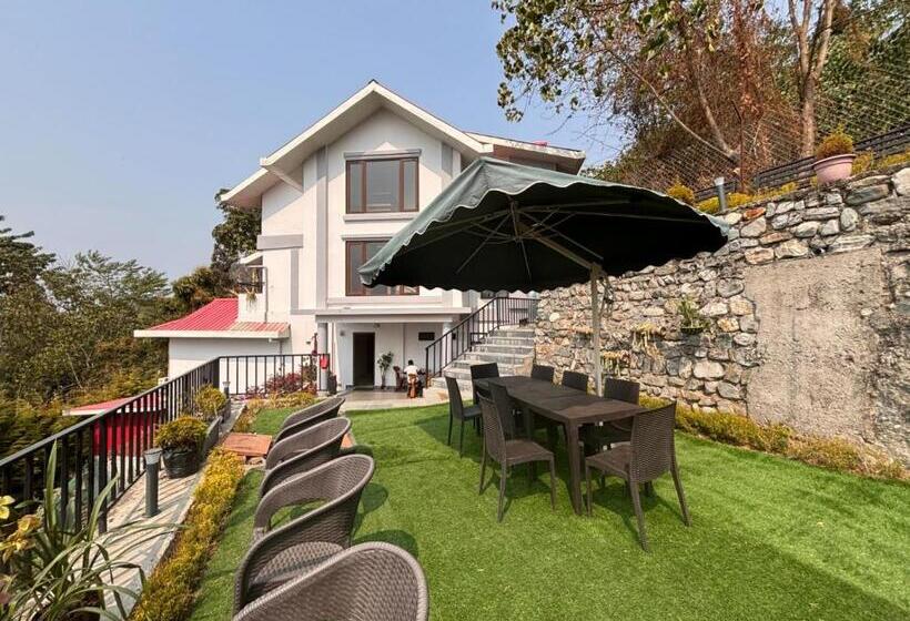 호텔 Blue Orchid Premium