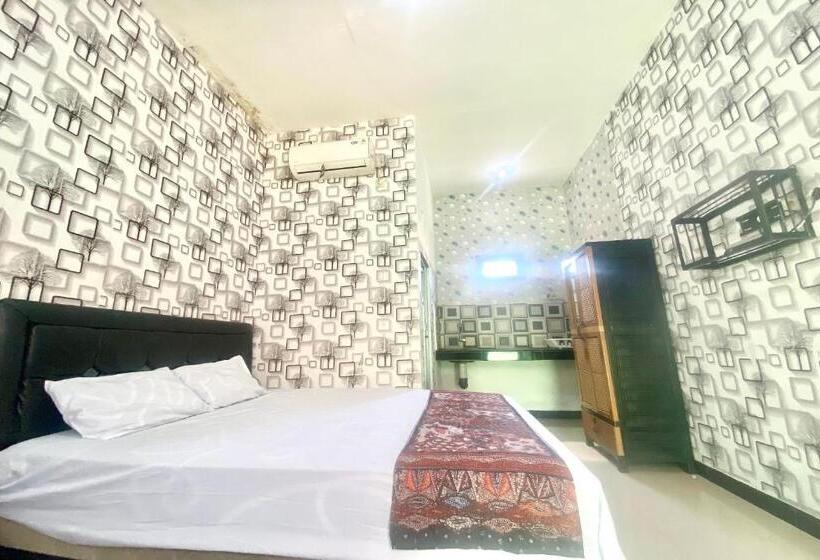 호텔 Capital O 93829 Alika Homestay Syariah