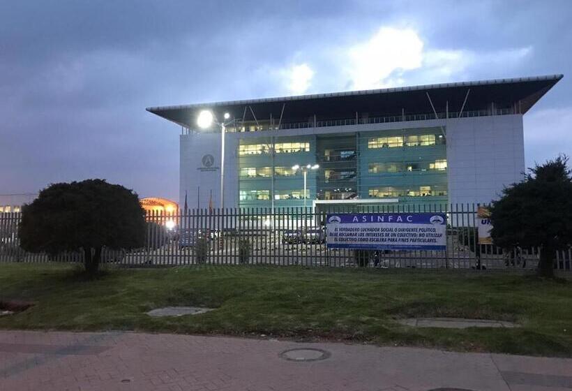 فنادق الكبسولة Tch Capsule Home