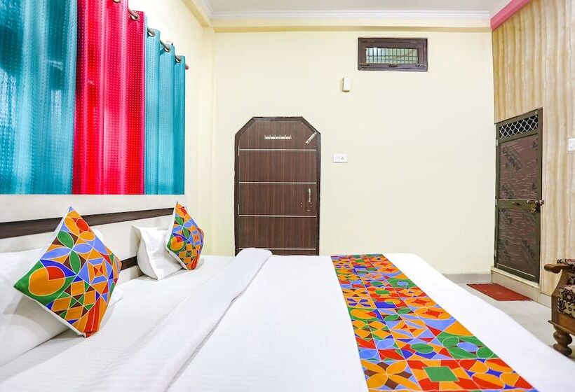 ホテル Fabexpress Maa Vaishno Palace