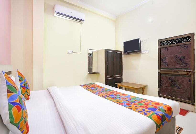 ホテル Fabexpress Maa Vaishno Palace