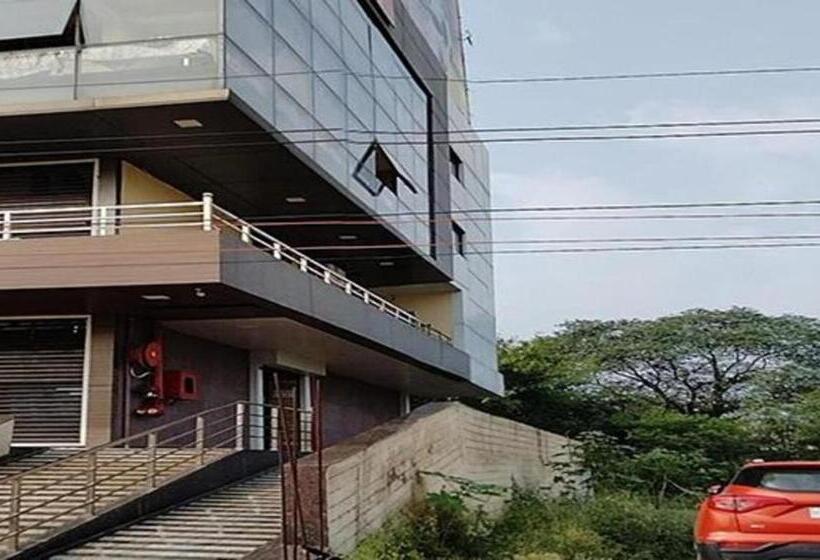 فندق Fabexpress Sky Maulshree