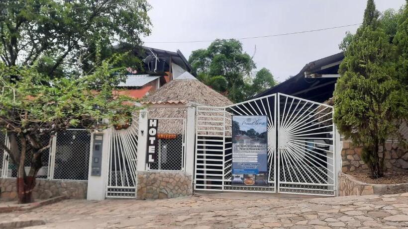 ホテル Habitacion Para Varias Personas