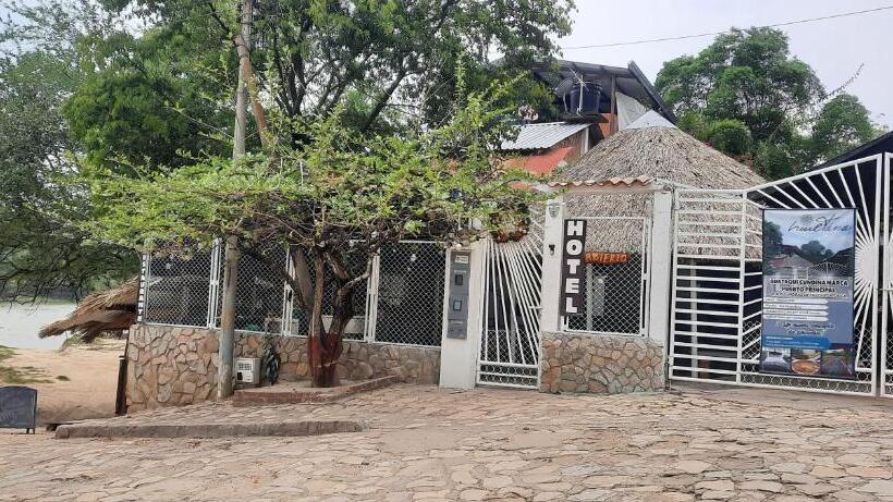 ホテル Habitacion Para Varias Personas