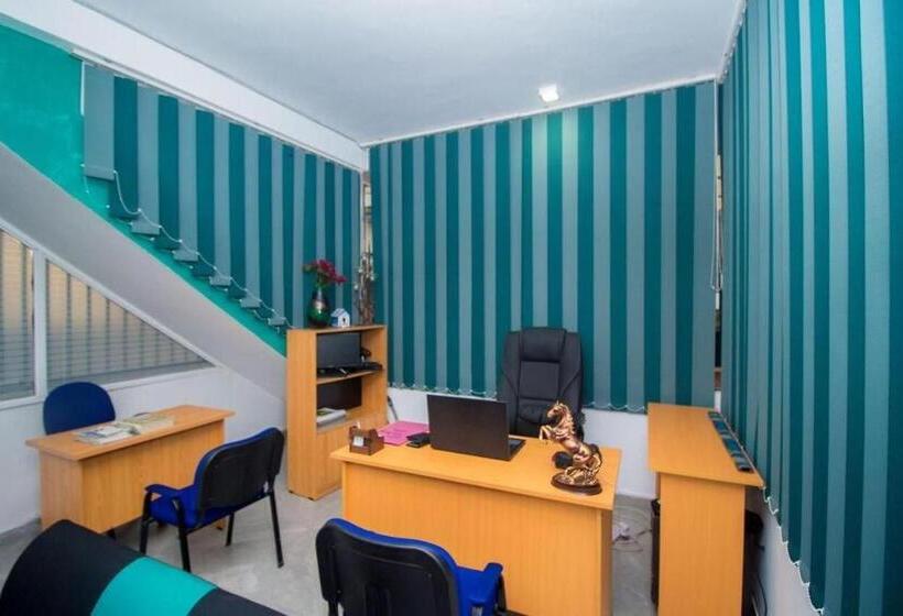 בית מלון כפרי Heavens Wood Villa