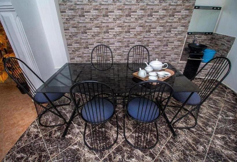 בית מלון כפרי Heavens Wood Villa