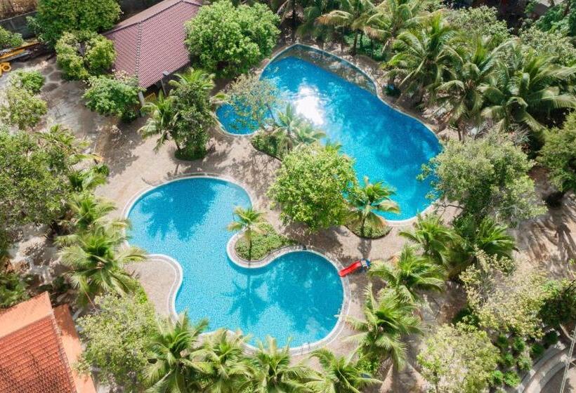 هتل Khu Du Lịch Suối Ong