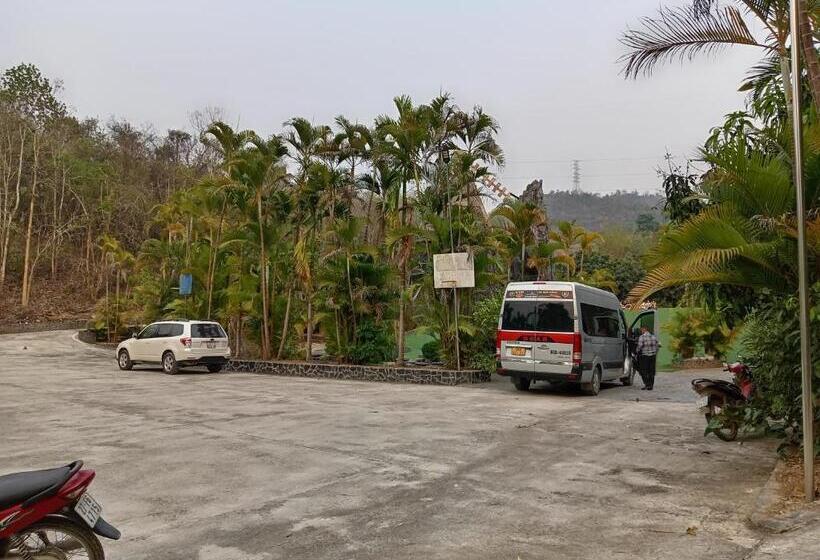 هتل Khu Nghỉ Dưỡng Good Time