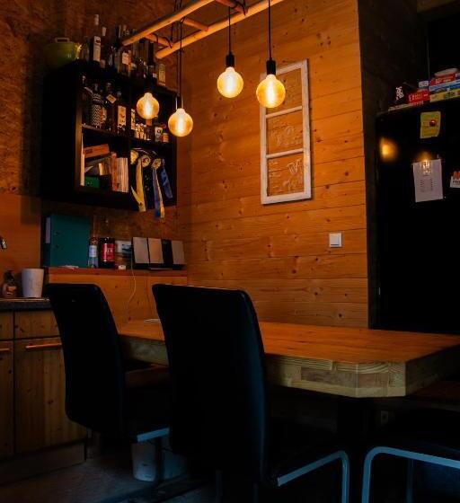 Отель Kroneggerhof