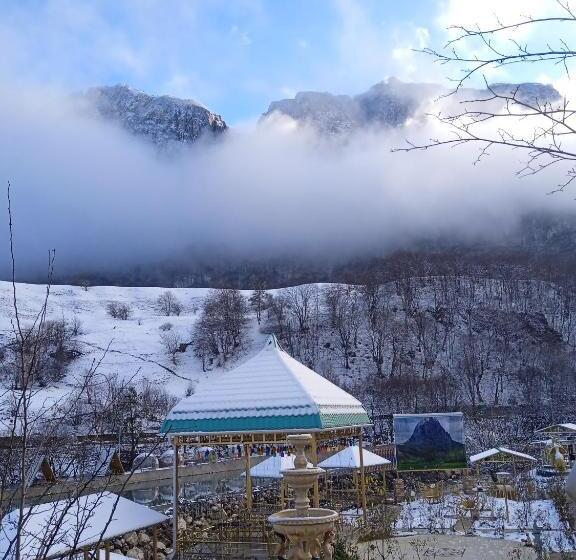 هتل Mountain Breeze